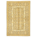 Hand Knotted Wool Area Rug in Ivory And Beige