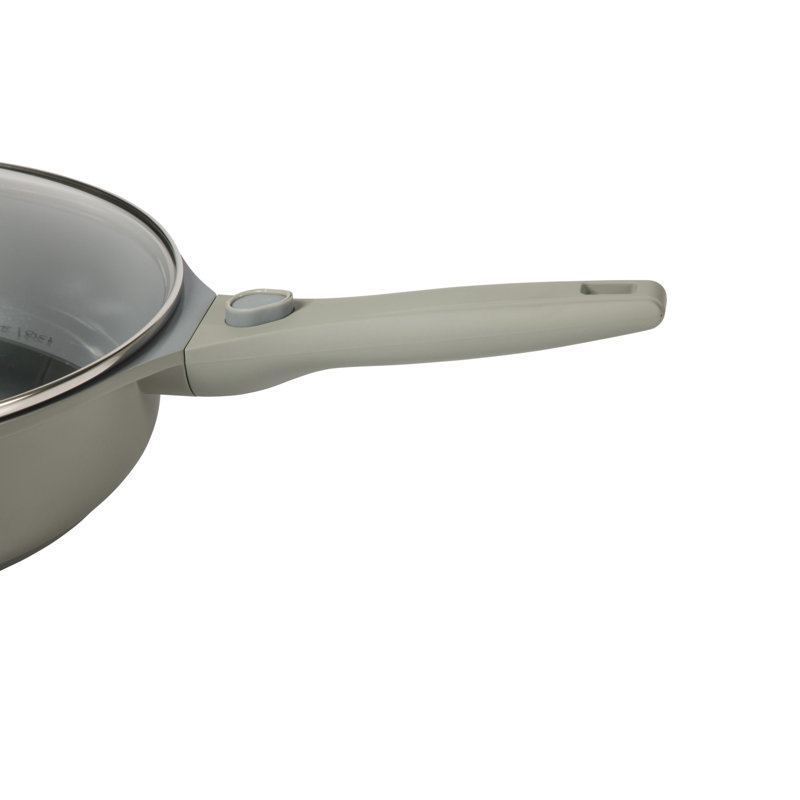 Batterie de cuisine à casseroles et poêles 13 pièces Sur La Table Kitchen Essentials Craft Studio, Vert
