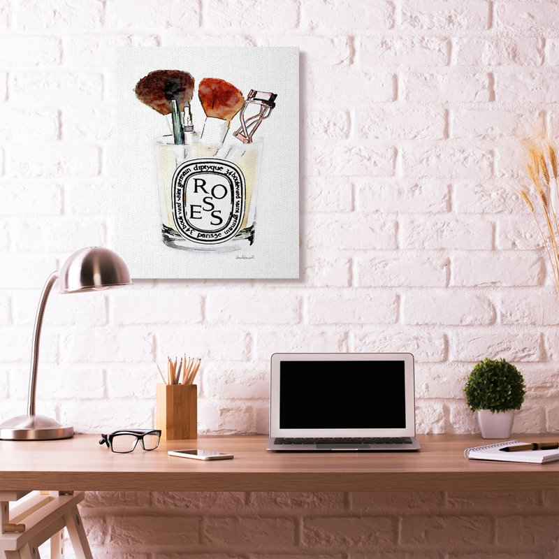 «Fashion Designer Makquillage Glass», art textuel, Toile tendue, H 40 po x l 30 po