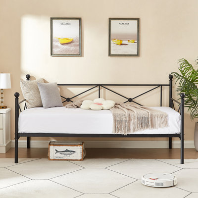 Korecky Twin Daybed by 17 Stories