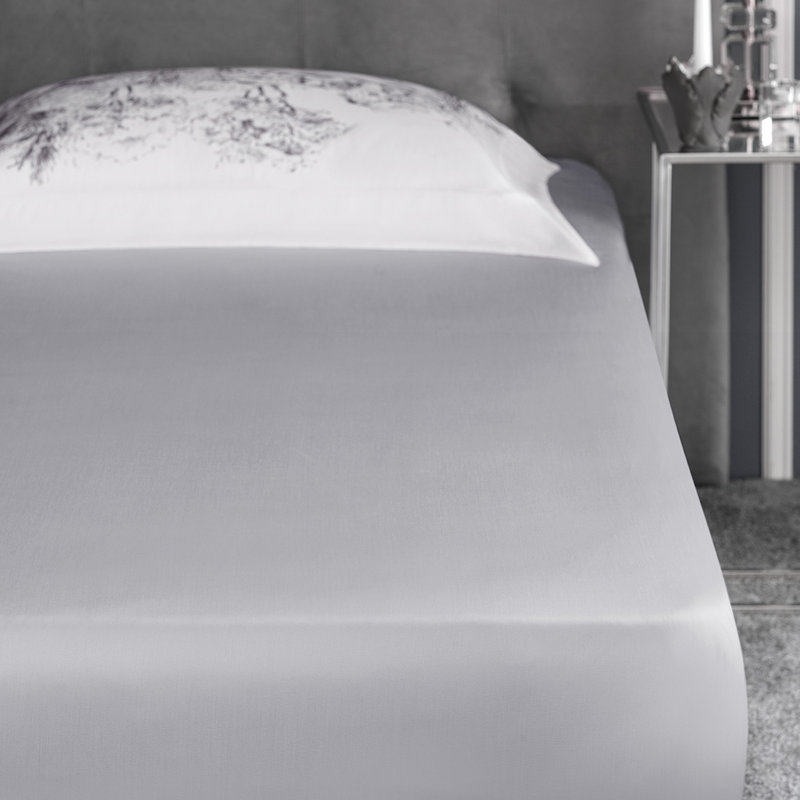 Fitted Sheet, Queen