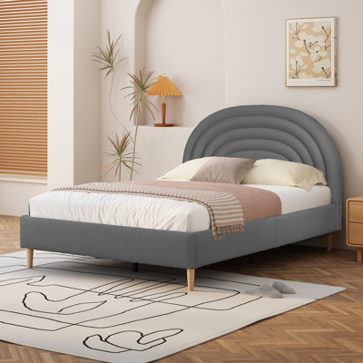 Halis Upholstered Scalloped Bed