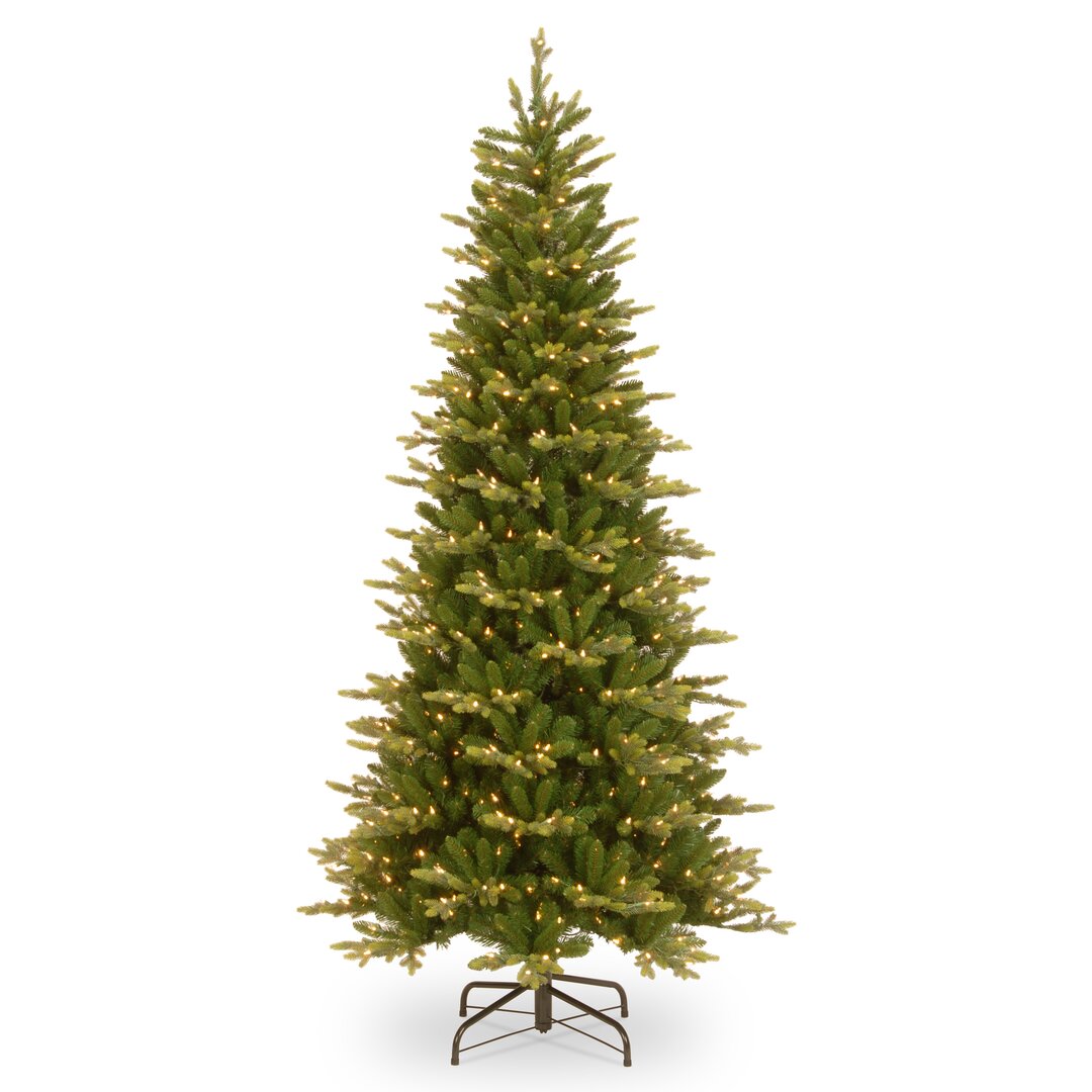 Künstlicher Weihnachtsbaum 228 cm Grün mit 650 Leuchten in Weiß und Ständer Glenridge