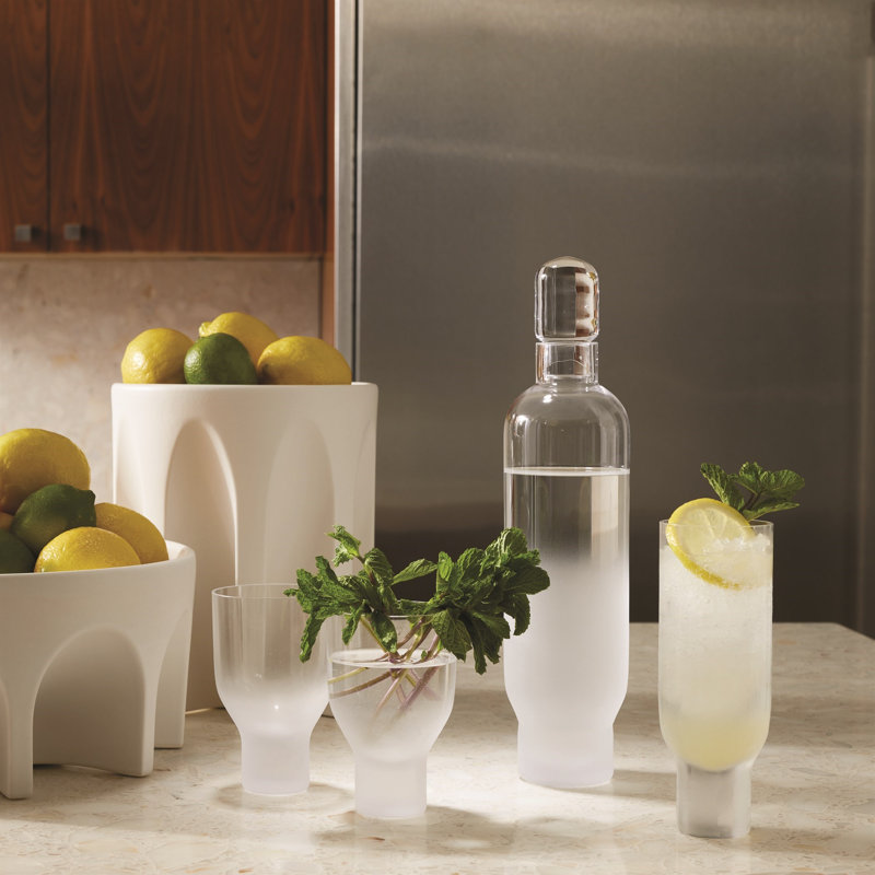 Arches Tabletop Pedestal, 5.75" H x 14.50" W x 14.50" D