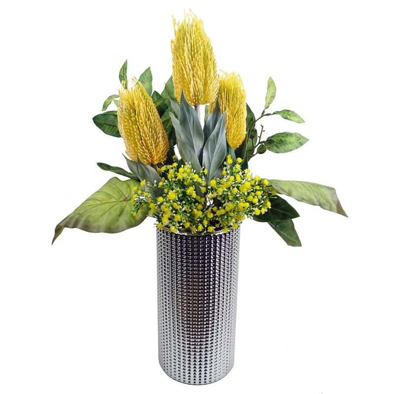 Artificial Arrangement, Yellow