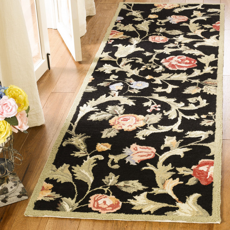 Tapis noir en laine crocheté à la main Hollander, Tapis de couloir 2 pi 6 po x 10 pi