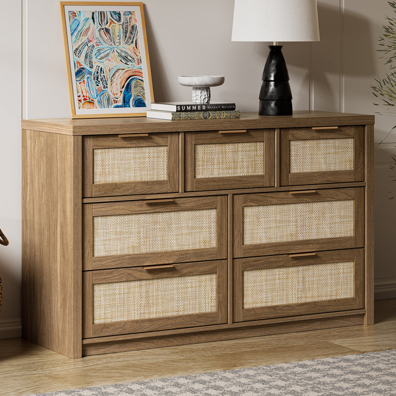 Arianna 52.7" W 7-Drawer Dresser, Special Walnut