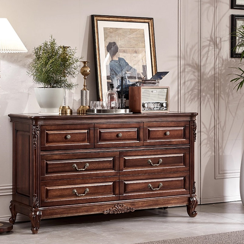 Armoire d'appoint en noyer massif