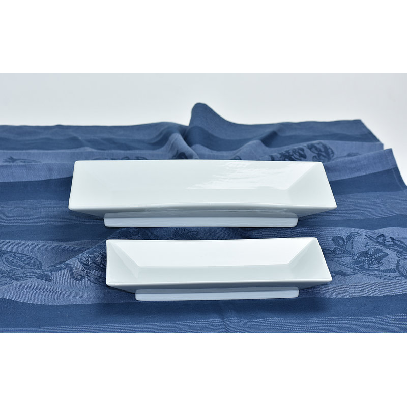 Baker traditionnel et rectangulaire omniy Simsbury, Moyen