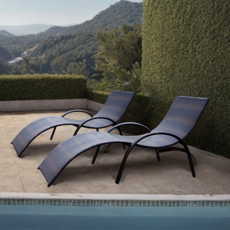 Chaise longue d'extérieur