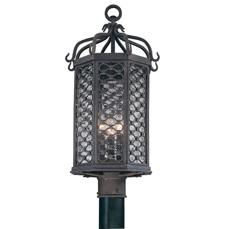 Los Olivos Post Base, Candelabra