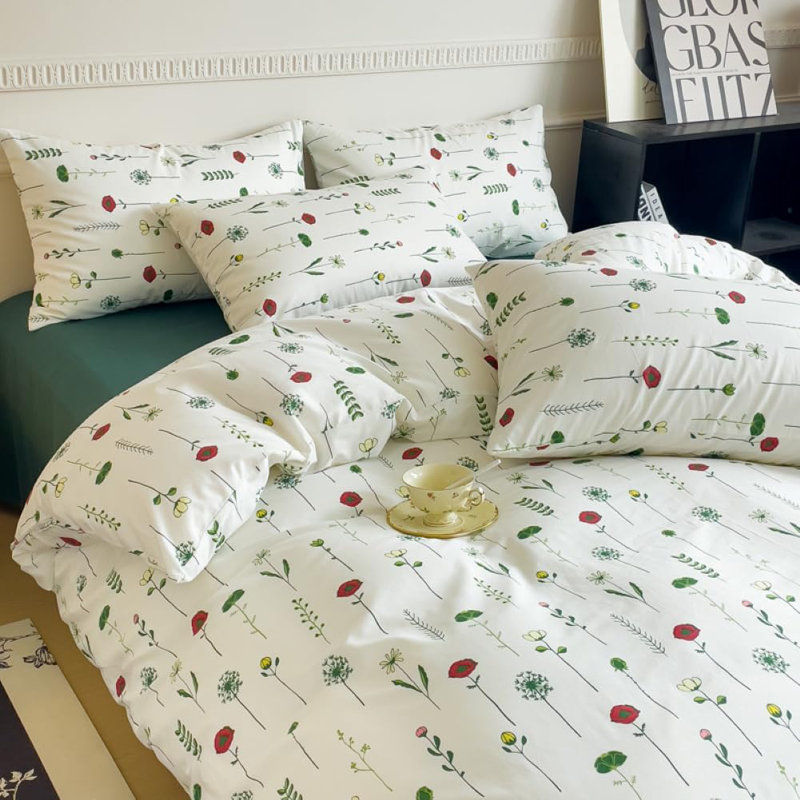 Polyester Floral Duvet Cover with Pillowcases Included