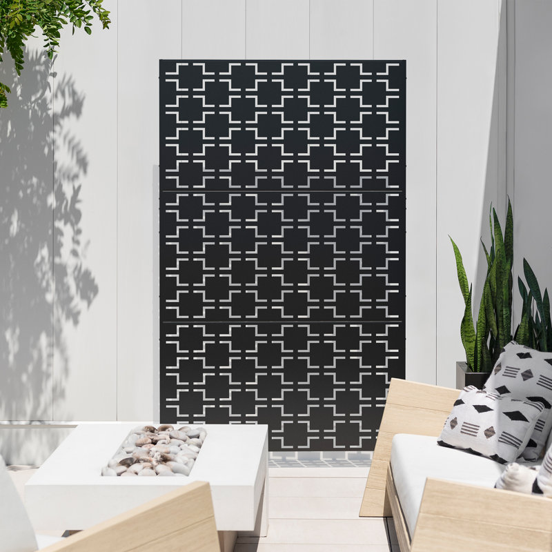 Quadra Pattern Black Steel and Plastic Privacy Screen Set