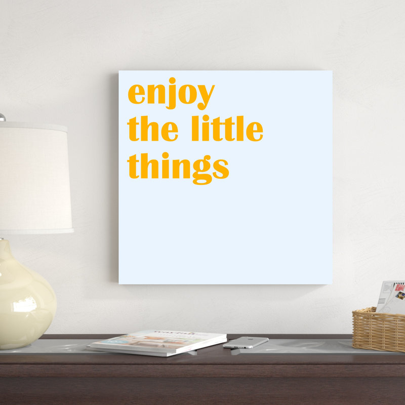 Little Joy IV, H 20 po x l 20 po