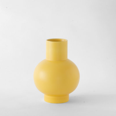 Strøm Vase by Nicholai Wiig-Hansen