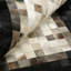 Tapis patchwork en peau de vache véritable avec bordure noire 3 pi x 5 pi-567062596