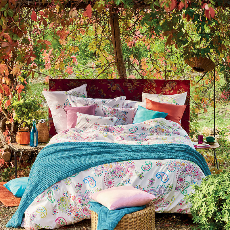 Gyana Pink/Blue/Green 80 TC Duvet Cover