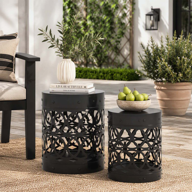 Ensemble de tables d'appoint d'extérieur Delight en fer thermolaqué, élégant et durable pour les espaces modernes, noir