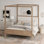 Lit plateforme à baldaquin en bois avec tête de lit tapissier