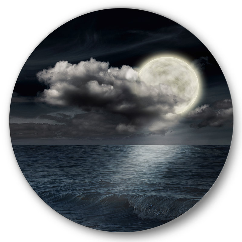 Pleine lune dans un ciel nocturne nuageux VI - art mural nautique et côtier en métal, H 36 po x l 36 po x P 1 po