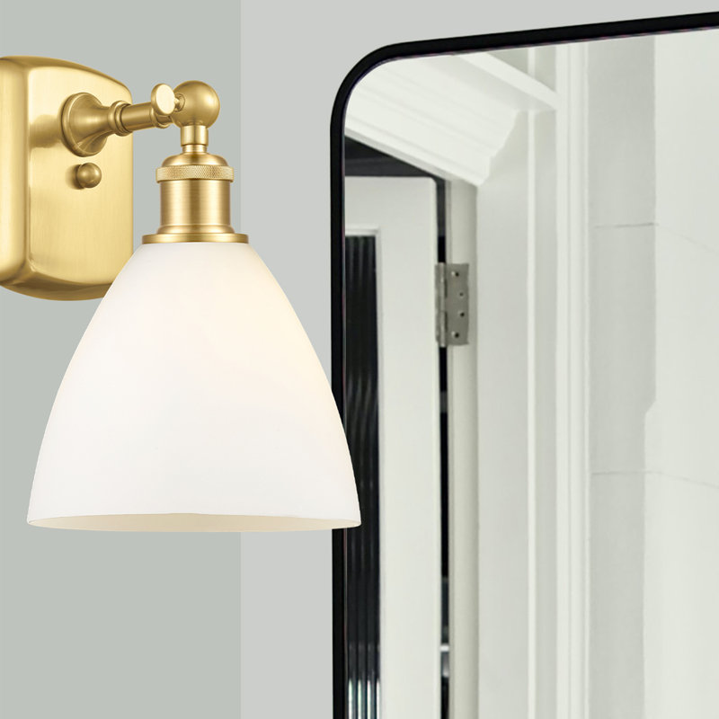 Applique murale 1 lumière en verre Shauna 7,5 po 8 po, Blanc mat, Or satiné, DEL
