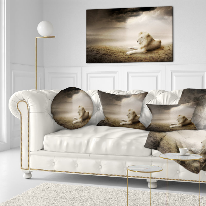 Très grand coussin animal d’animaux au soleil