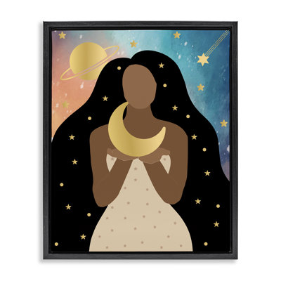 Femme tenant la lune