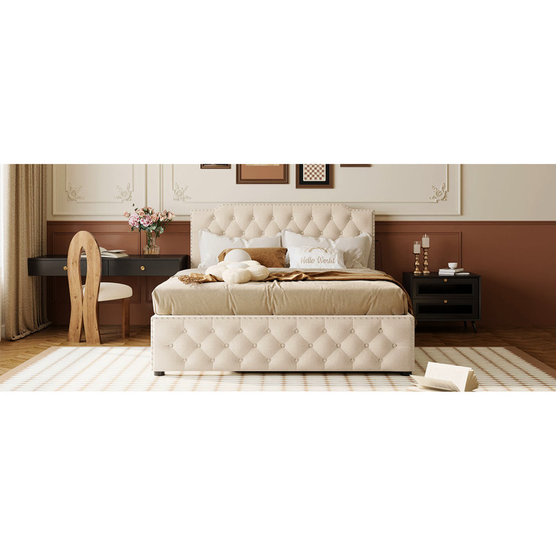 Grand lit tapissier beige avec lit gigogne en lin, lit gigogne simple et ports