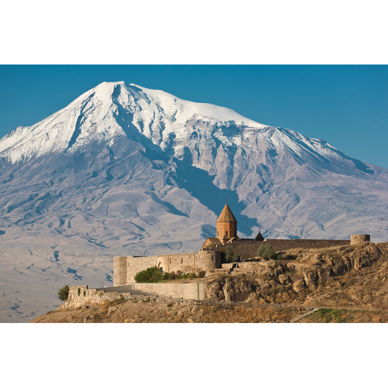 Anayis Armenian Church on Canvas par Alex_Ishchenko, photographie, L 18 po x H 12 po