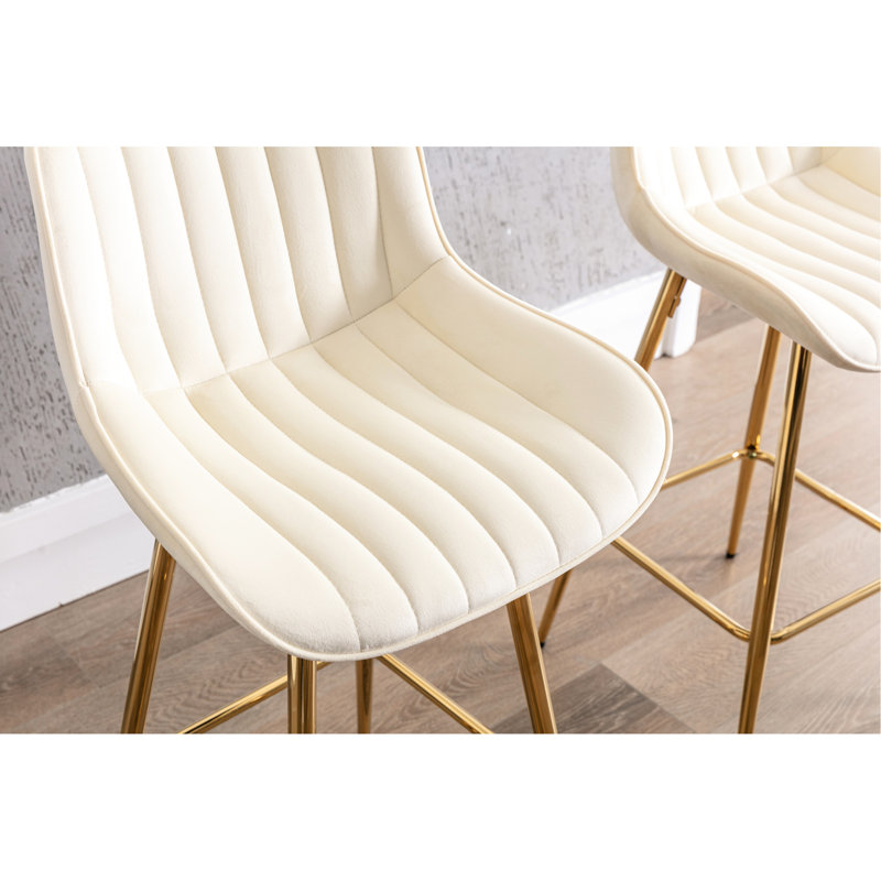 De 2 tabourets de bar de 30 po, tabouret de comptoir en velours crème, pieds dorés, repose-pieds, chaise conventionnelle rembourrée de mousse