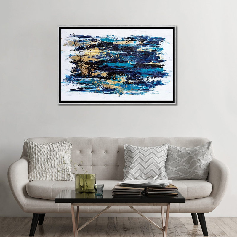 Blue Tide par Nikki Chauhan-impression d’art graphique, Pas de tapis, H 32 po x l 48 po x 1,5 po, Toile avec cadre argenté