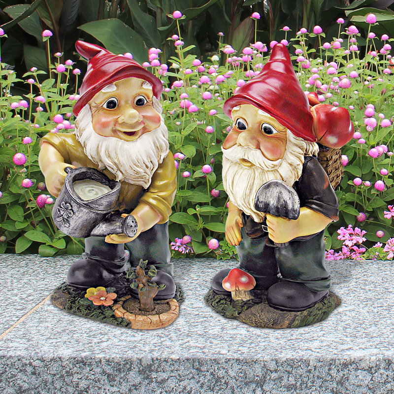 Ensemble de 2 statues Gulliver et Mushroonie