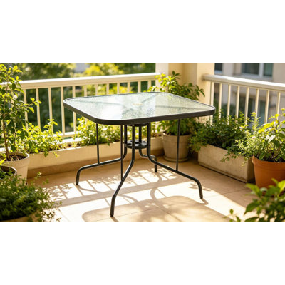 Table de salle à manger de patio 35 po avec plateau en verre trempé, table de bistro carrée pour 4 personnes avec trou de parasol de 1,5 po et structure en métal robuste, table de salle à manger de patio pour la cour, la terrasse, la terrasse et la piscine
