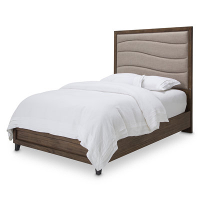 Del Mar Sound Upholstered Bed