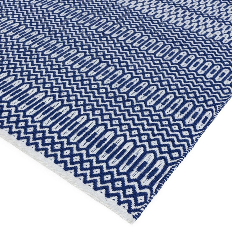 Everts Geometric Recycled P.E.T Hand Knotted Indoor / Outdoor Area Rug, Rectangle 160 x 230cm