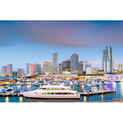 Usa Downtown - Wrapped Canvas Print