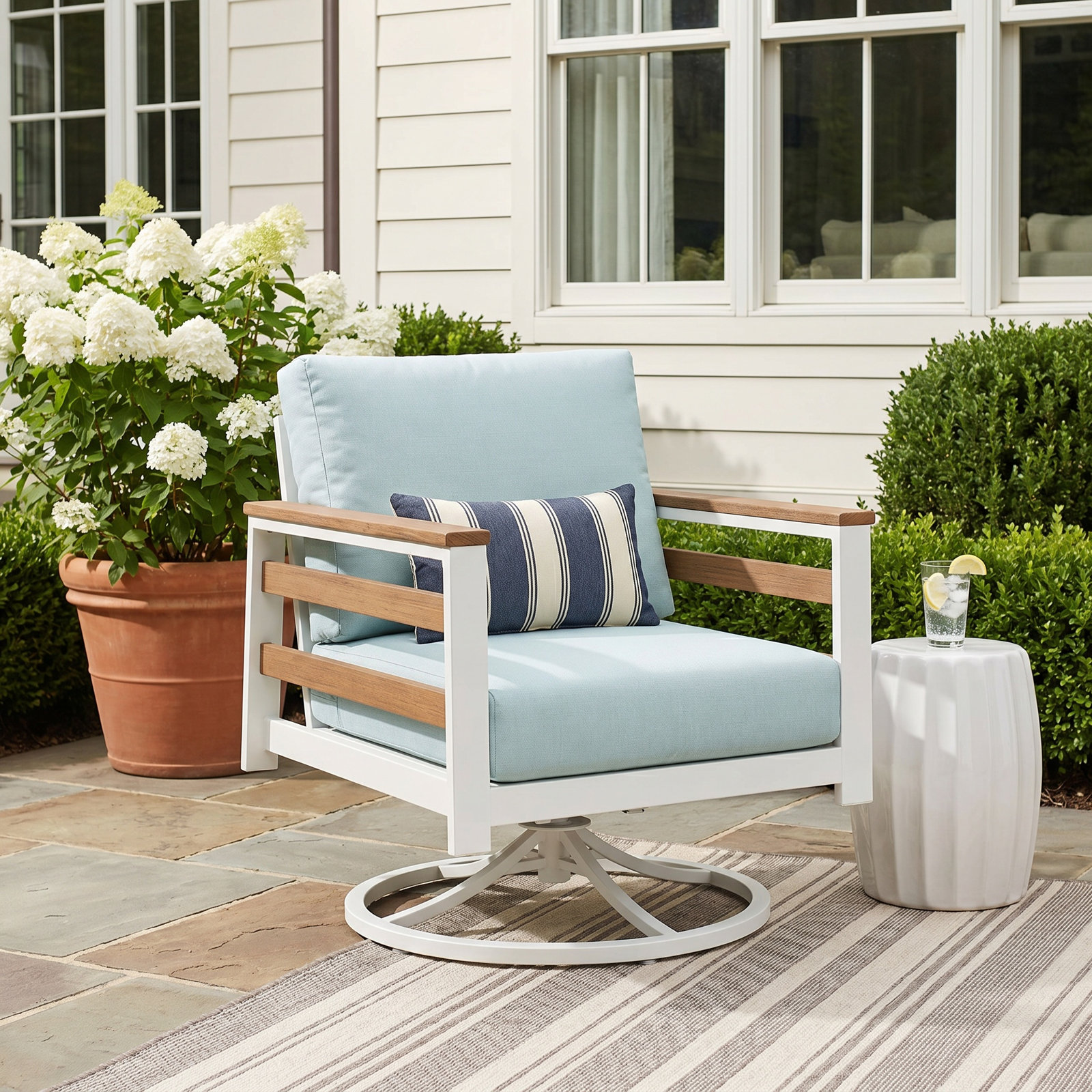 Townsend Sunbrella® Patio Lounge Chair, Canvas Navy