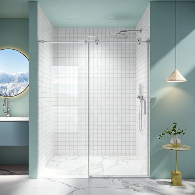 Porte de douche coulissante sans cadre, 142-152 cm (L) x 193 cm (H), en verre trempé avec pellicule antidéflagrante et fini nickel brossé.