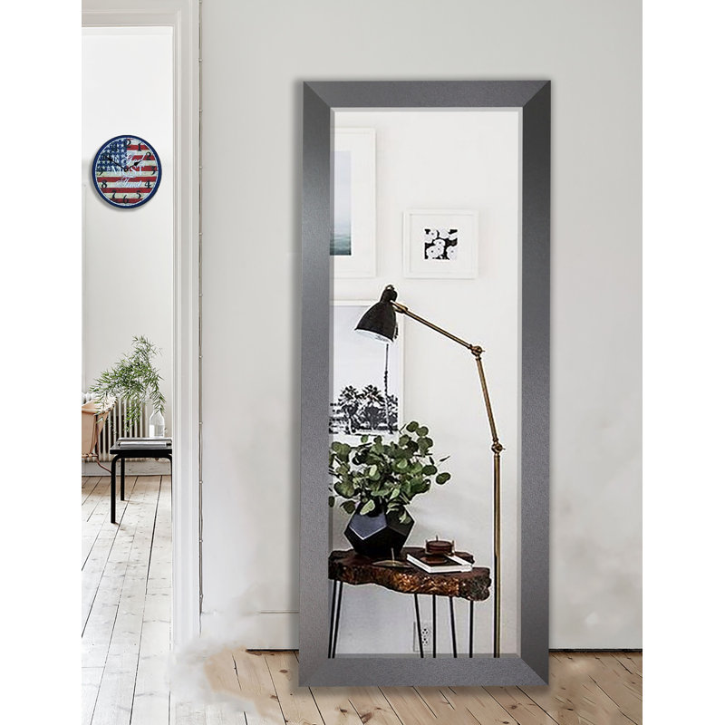 Miroir pleine grandeur Livengood, H 65,5 po x l 32 po