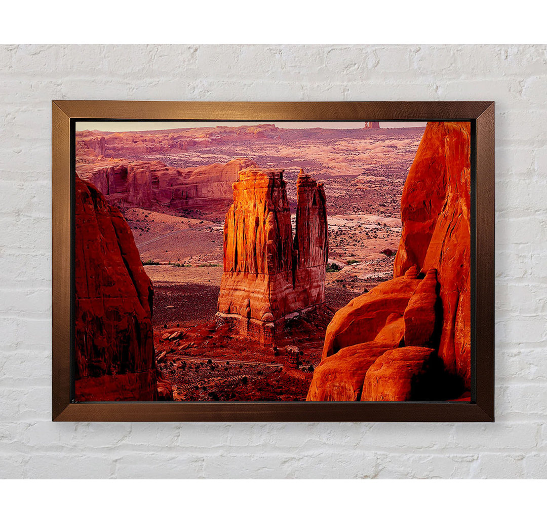 Gerahmter Kunstdruck Courthouse Towers At Sunset Arches National Park Utah