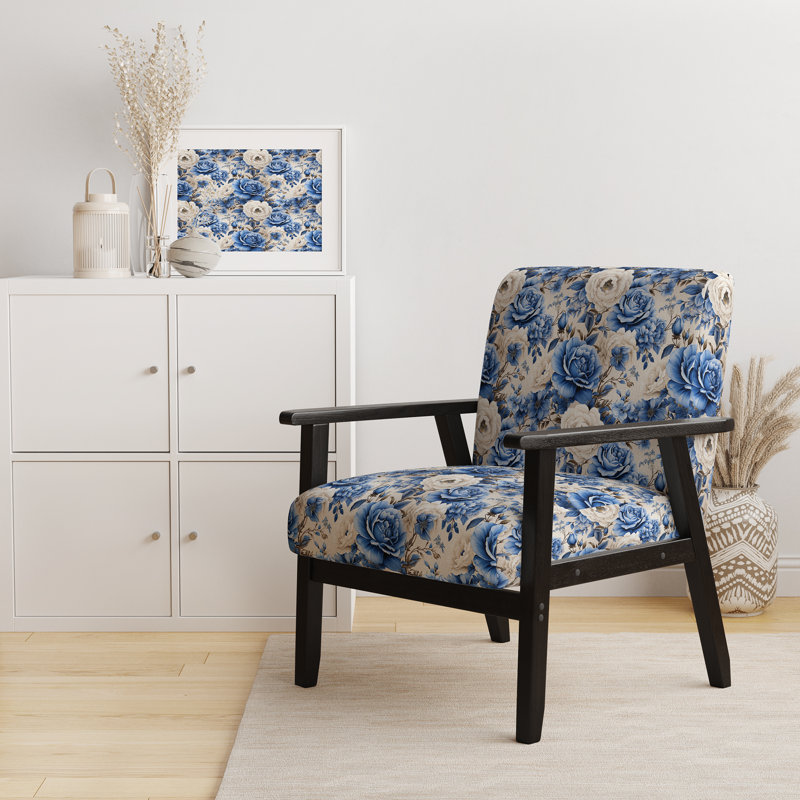 Chaise d'appoint florale Cobalt, Motif victorien bleu de roses néo-victoriennes II