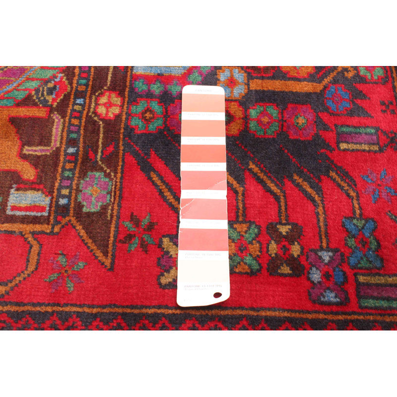 Tapis rouge Teimani 2 pi 9 po x 4 pi 7 po