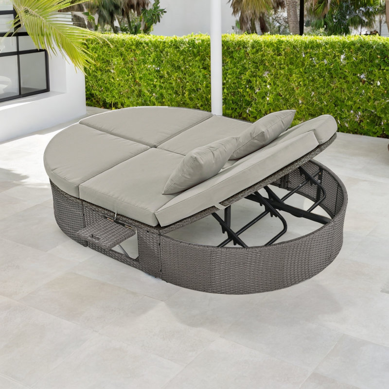 78.7'' Wide Patio Daybed with Cushions, Gray
