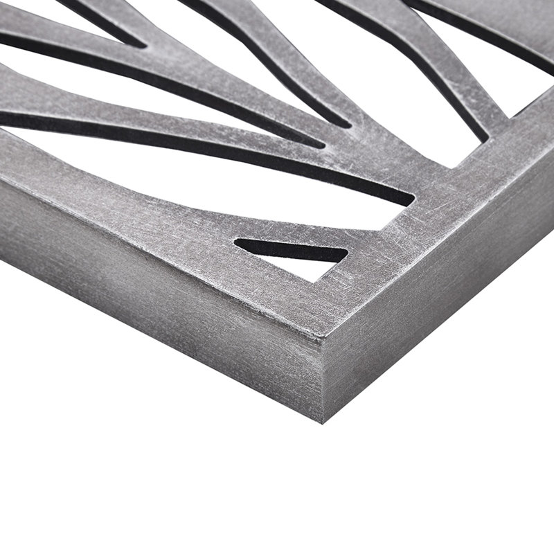 Panneau d'art mural en bois récupéré gris coupé - 2 l 12 po x H 36 po à motif complexe 4 crochets pour la décoration intérieure
