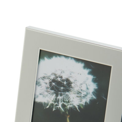 Manina Silver Metal Picture Frame