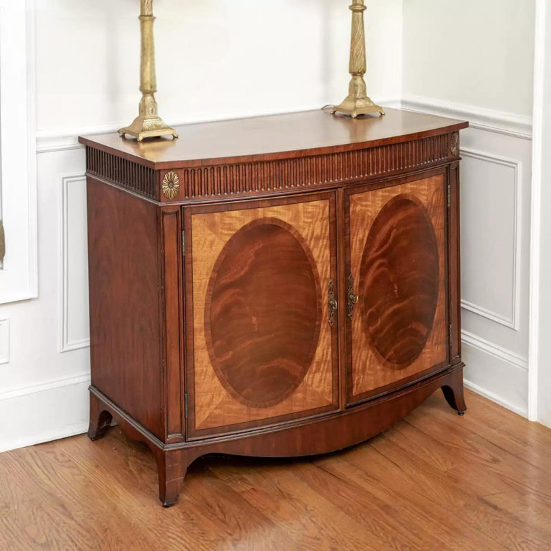 High-End Practical Sideboard