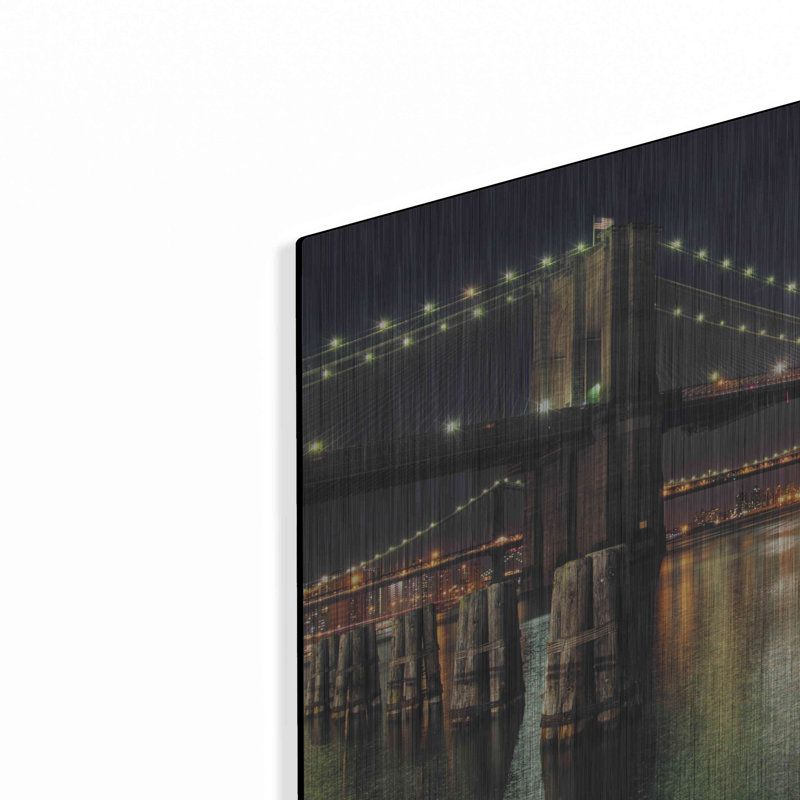 «Moon Over Brooklyn» par Natalie Mikaels, H 16 po x l 24 po