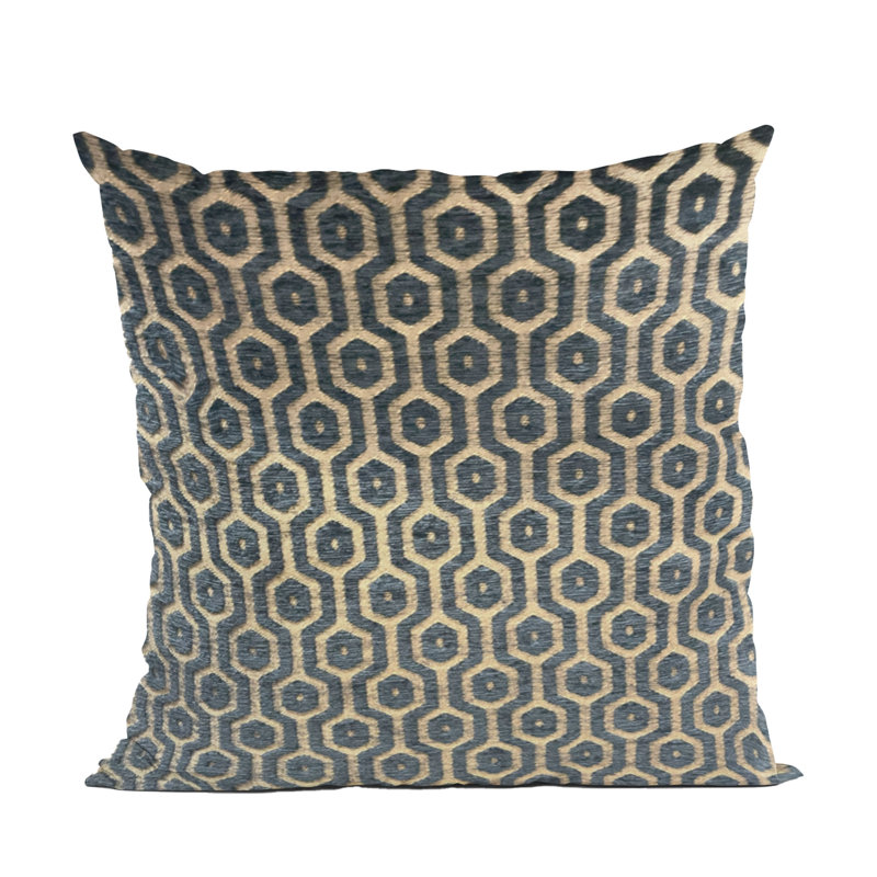 Coussin décoratif en velours Plutus, H 26 po x l 26 po, Or / vert géométrique, Carré