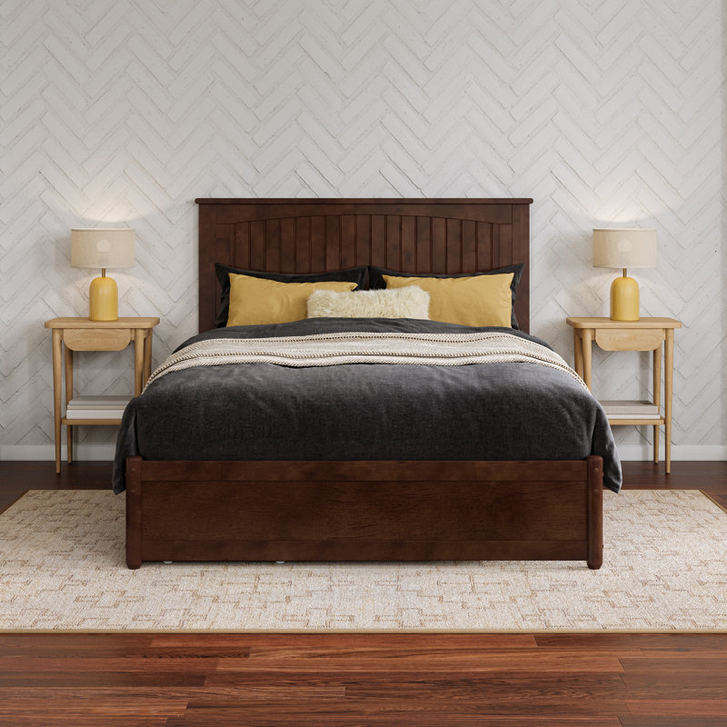 Lamaiyah Solid Wood Platform Bed with Footboard and Storage Drawers, Full, Walnut