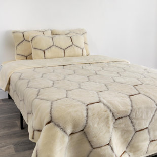Cashmere Wool Quilt